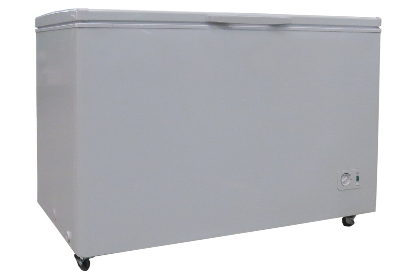 13.7 Cubic Ft Chest Freezer