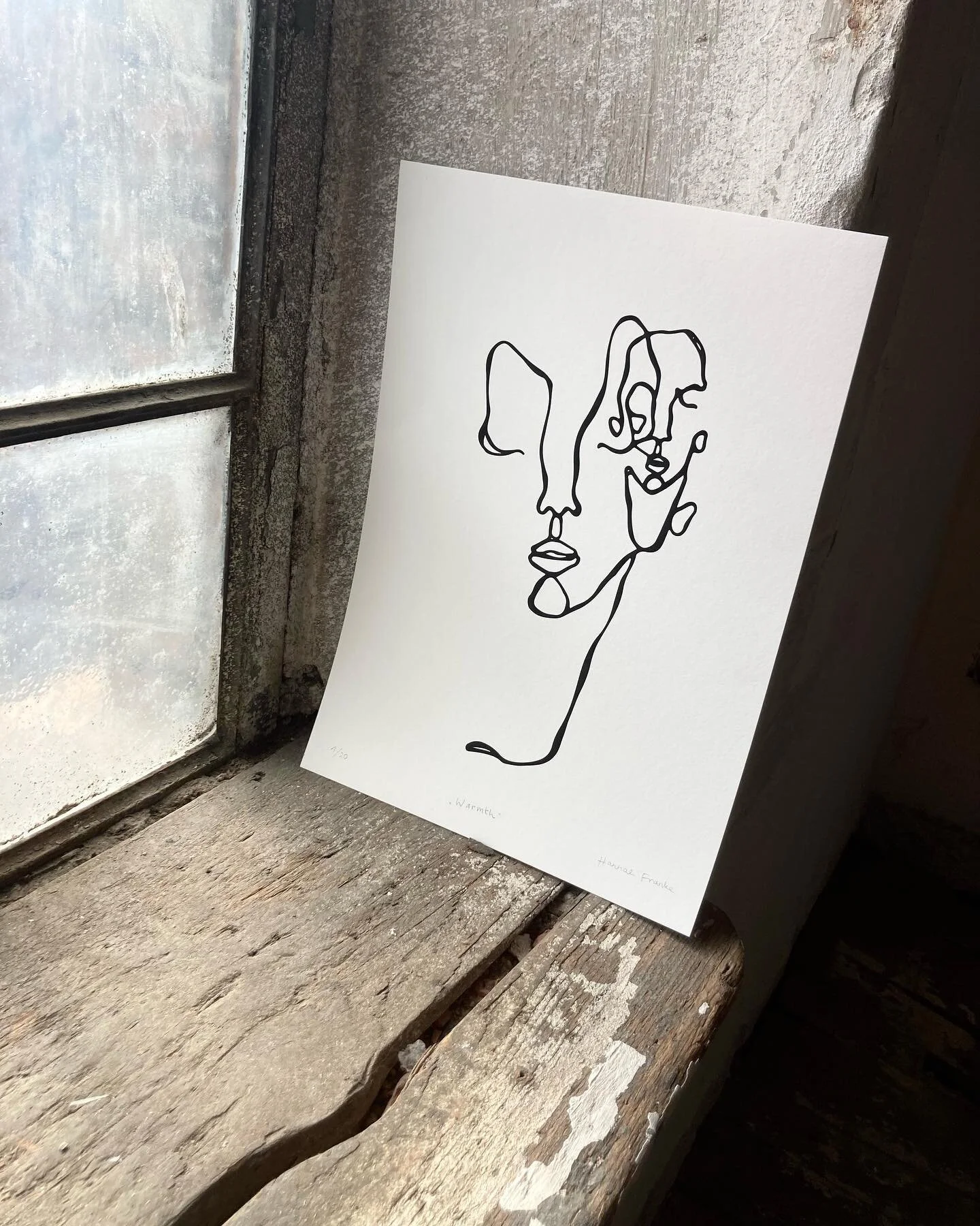 &bdquo;Warmth&ldquo; Print
&mdash;
Digitalprint
29,7 x 42 cm
Limited Edition of 20
&mdash;
Available &bull; link in bio 
&mdash;
#printmaking #print #digitalpainting #digitalprint #lineart #minimalart #modernart #artoftheday #artist #artdaily #younga