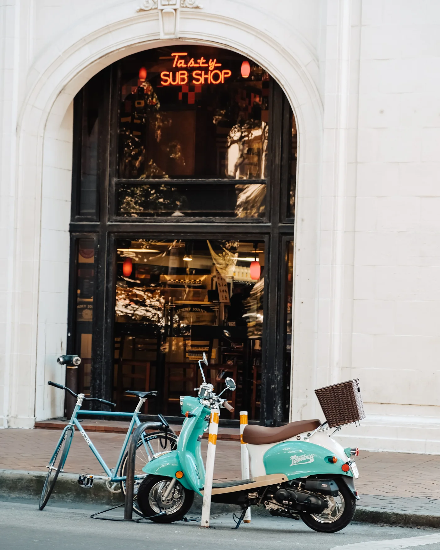 vespa-scooter-street-savannah.jpg