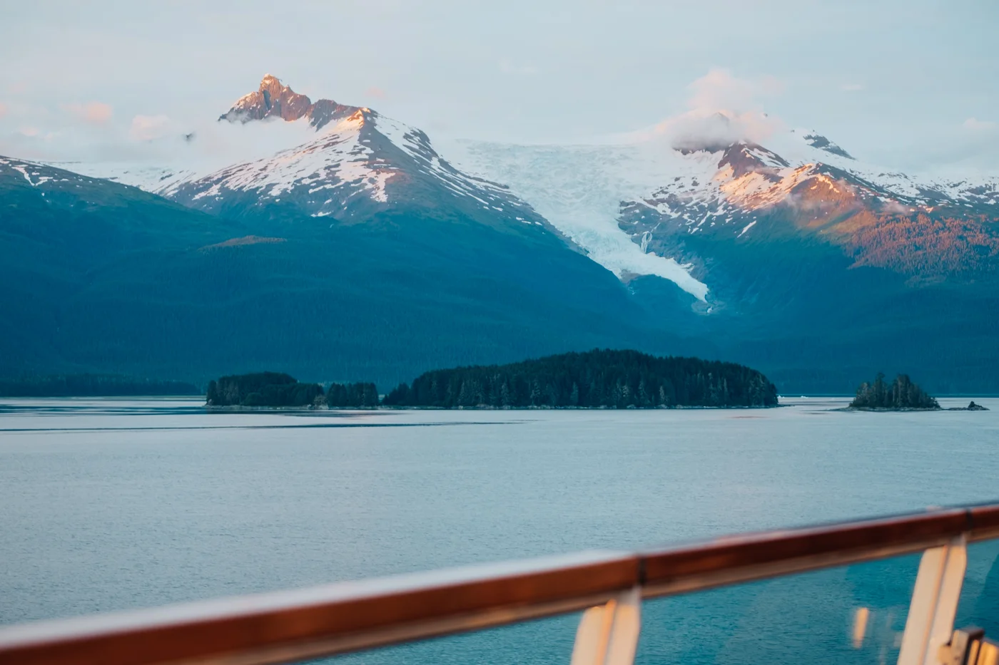 alaska-mountains-sunset-summer.jpg