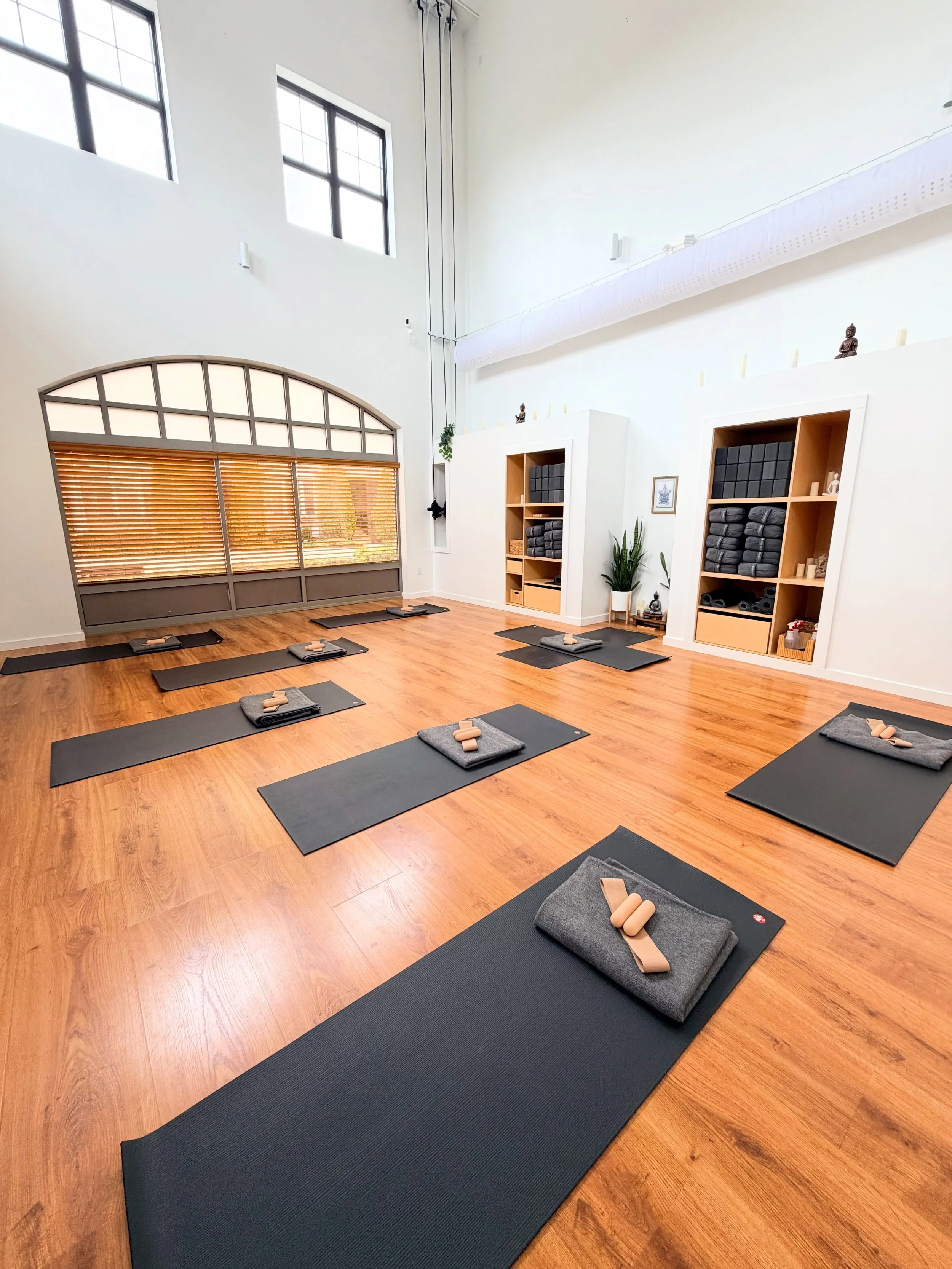 What if the strongest version of you wasn&rsquo;t built in a gym but right here at Pura Vida? 💪🏻✨

The truth is, you don&rsquo;t have to lift heavier to become stronger. Real strength comes from building a stable core, improving balance, and moving