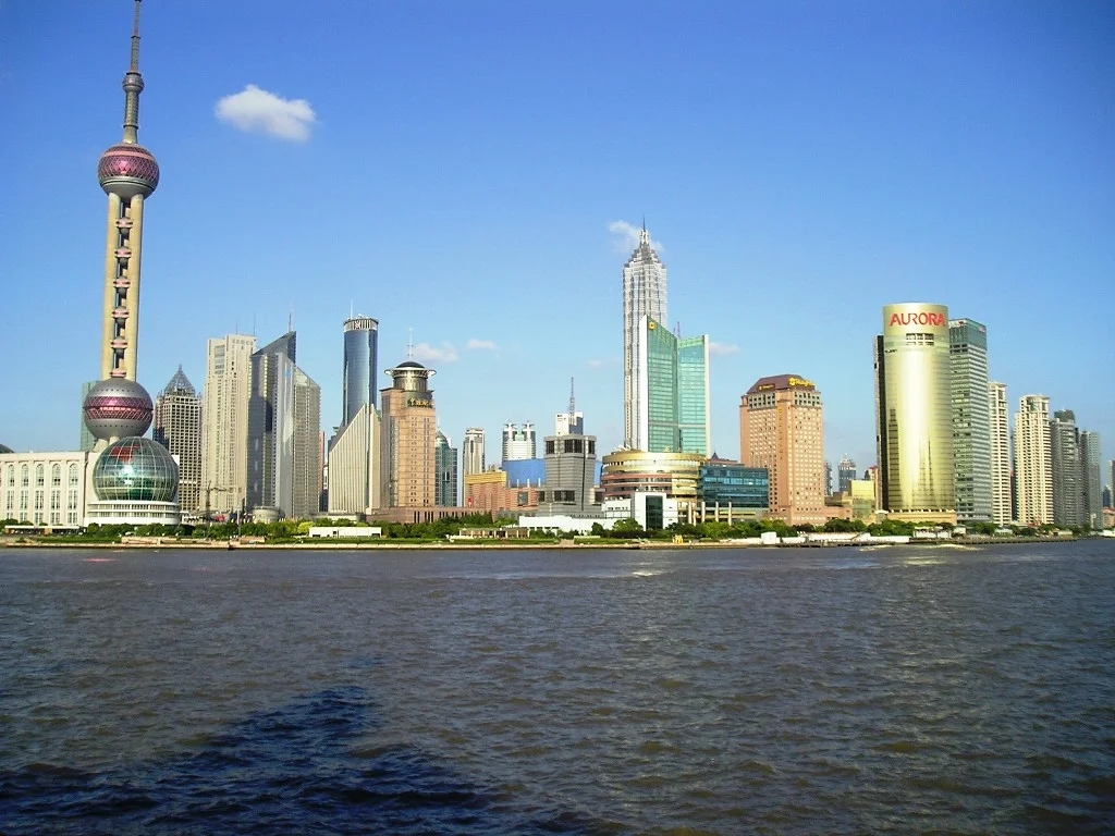 shanghai across Huangpu river.jpg