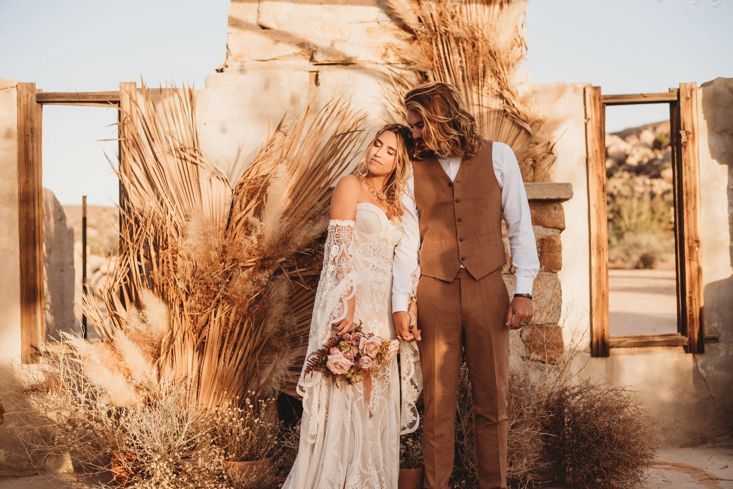 FortSt.John_photographer_TyraEPhotography_Wedding_Couple_Family_Photograhy_DawsonCreek_Elopement_Bride_Boduoir_Portraits-8257.jpg