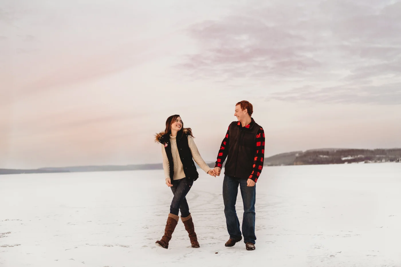 FortSt.John_photographer_TyraEPhotography_Wedding_Couple_Family_Photograhy_DawsonCreek_Elopement_Bride_Boduoir_Portraits-7701.jpg
