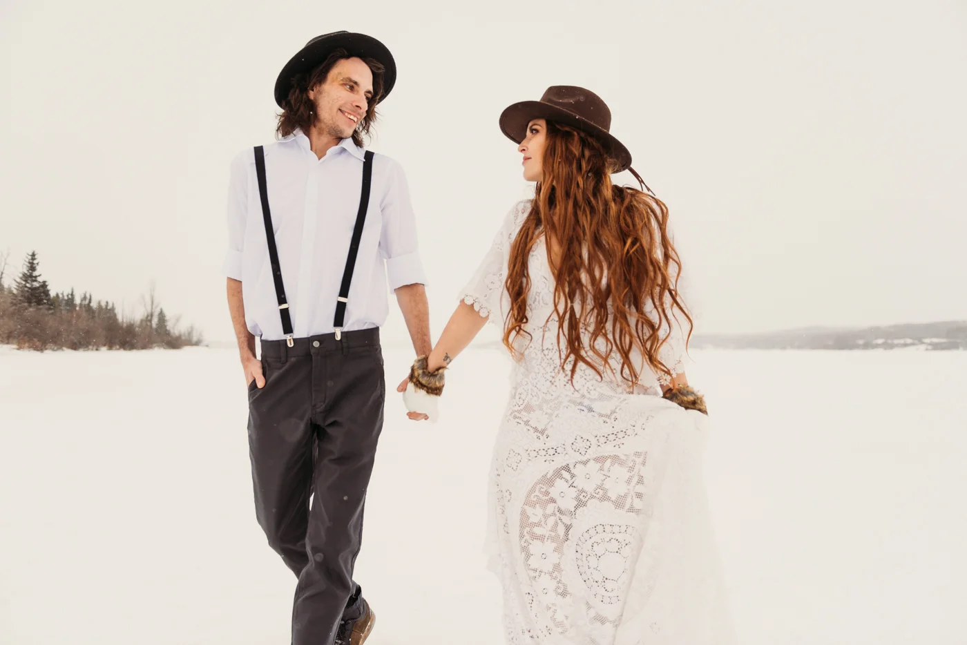 FortSt.John_photographer_TyraEPhotography_Wedding_Couple_Family_Photograhy_DawsonCreek_Elopement_Bride_Boduoir_Portraits-7.jpg
