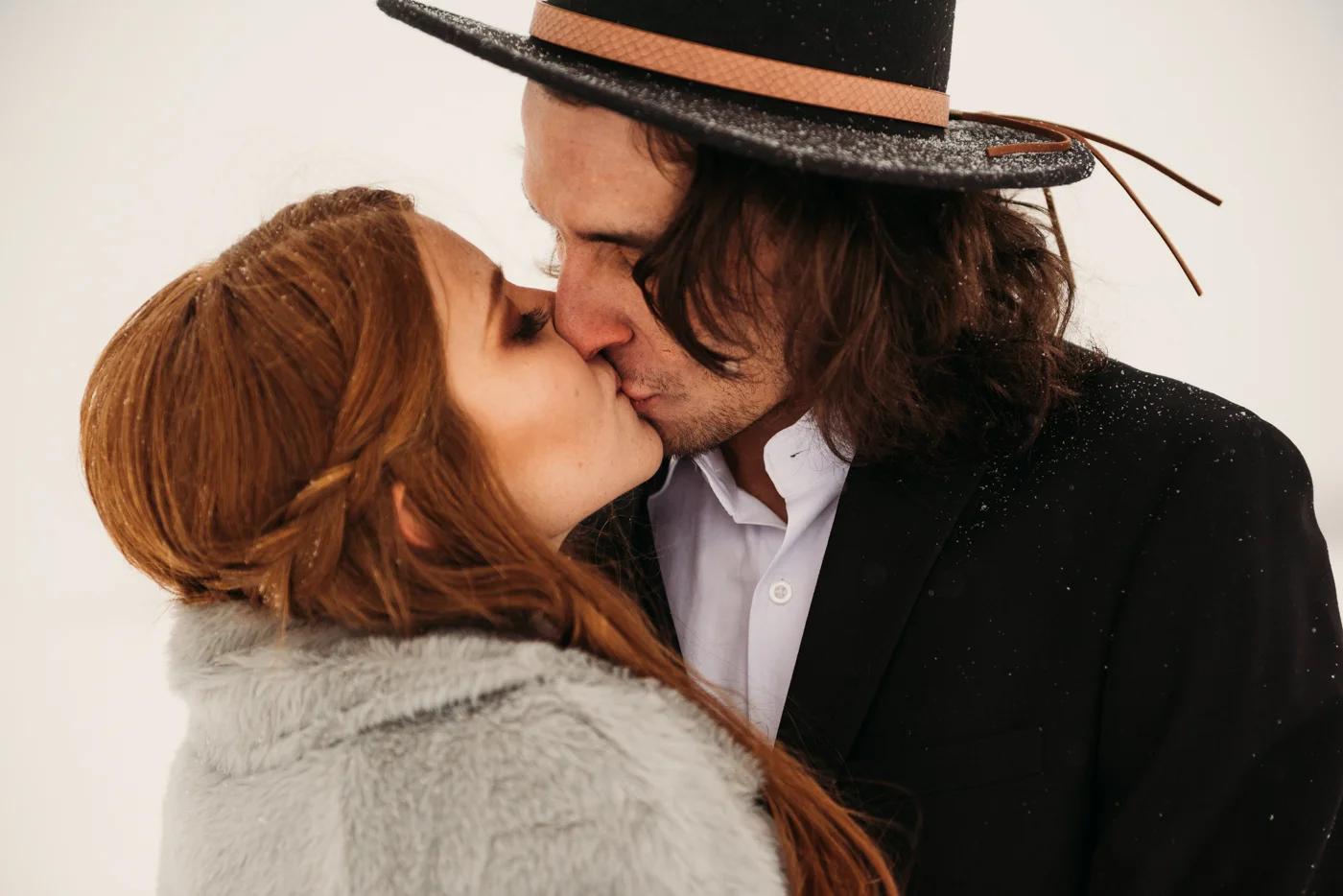 FortSt.John_photographer_TyraEPhotography_Wedding_Couple_Family_Photograhy_DawsonCreek_Elopement_Bride_Boduoir_Portraits-12.jpg