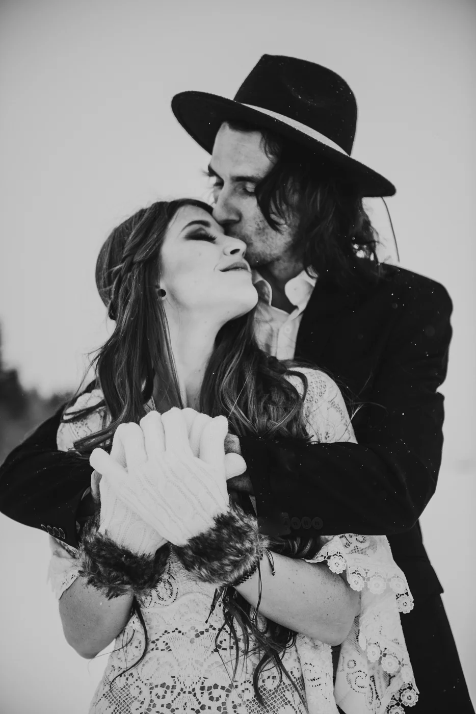 FortSt.John_photographer_TyraEPhotography_Wedding_Couple_Family_Photograhy_DawsonCreek_Elopement_Bride_Boduoir_Portraits-5051.jpg