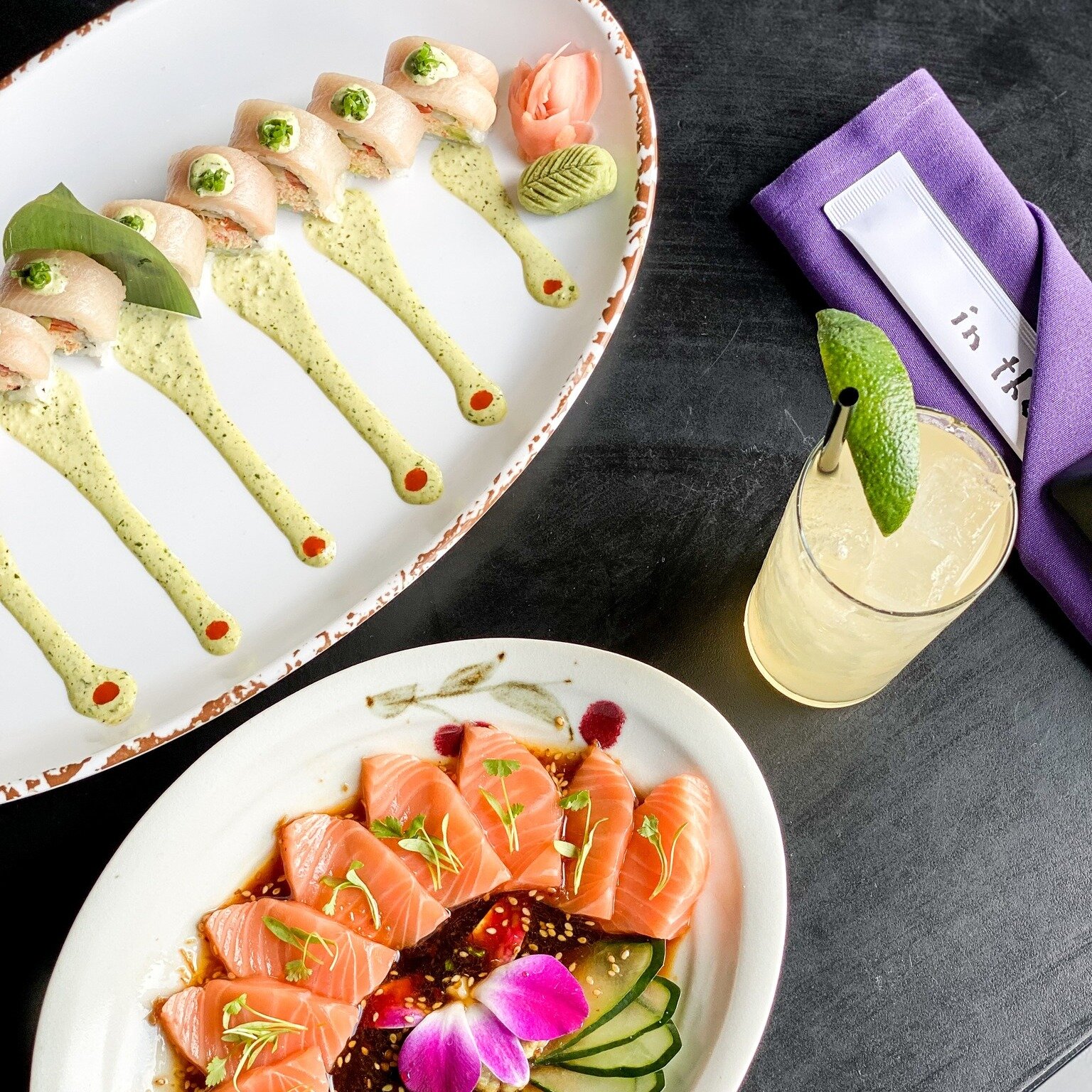 Sushi makes miso happy. How about you? 

Check out some of our specials for the week! 📸 Here are the Salmon Carpaccio and  March Madness Roll (made with snow crab, red bell pepper, cucumber, and avocado, topped with yellowtail, jalape&ntilde;o cilan