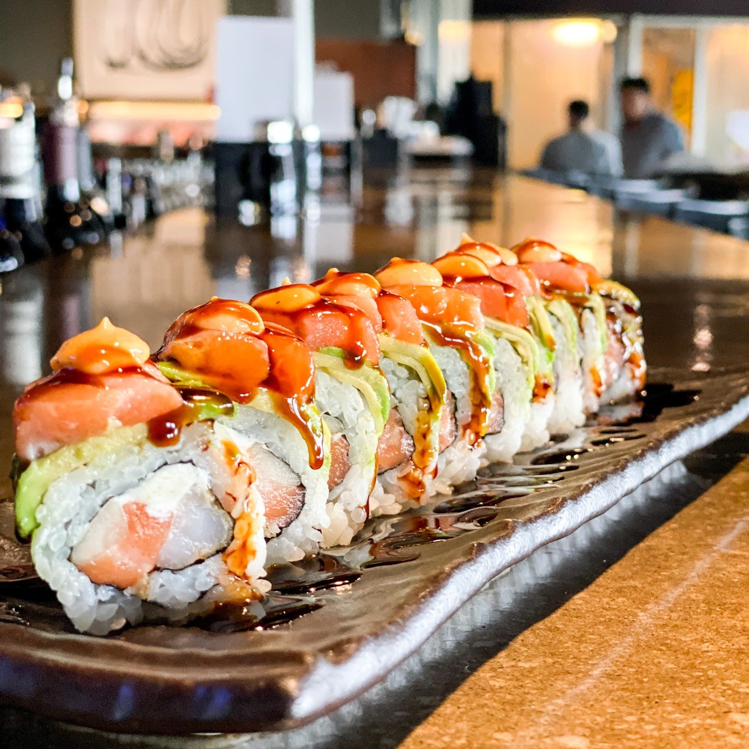Life&rsquo;s too short to eat bad sushi. The weekly drop is live and this week's special has us drooling 😋! 

📸 here...
Holy Moly Roll: Inside: cream cheese, tempura shrimp, cucumber, and smoke salmon. On top: avocado, smoke salmon, Habanero, and e