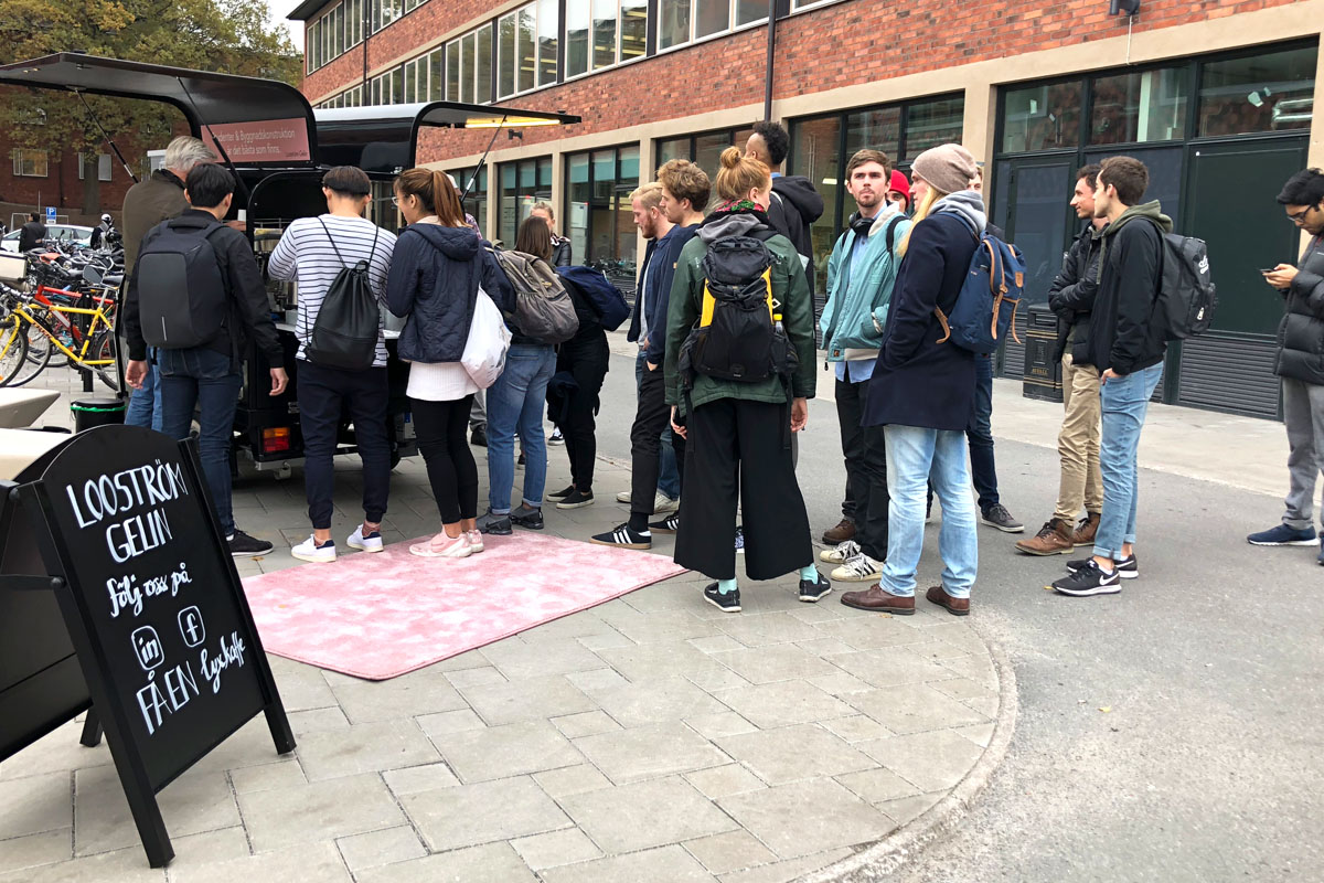 Kön ringlade långt