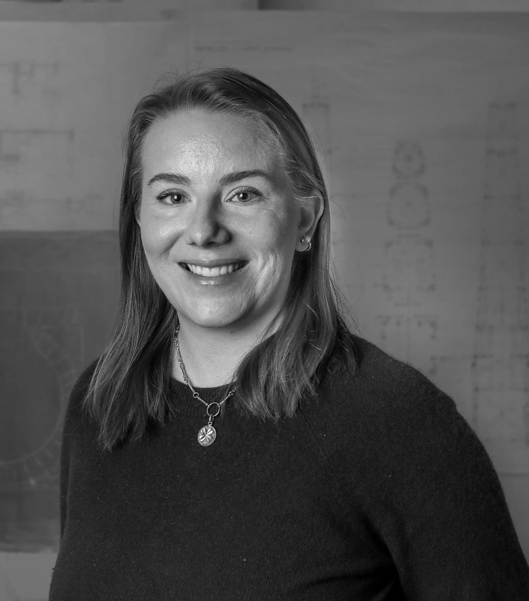   Frida  Byggnadskonstruktör  Specialitet:  Träkonstruktion  Projekt:   Skogsvaktaren ,  Hörby Kulturhus  