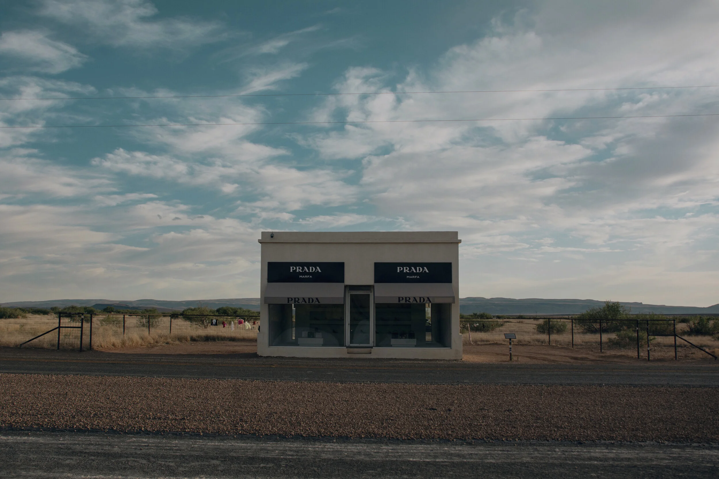 Prada Marfa : 2017
