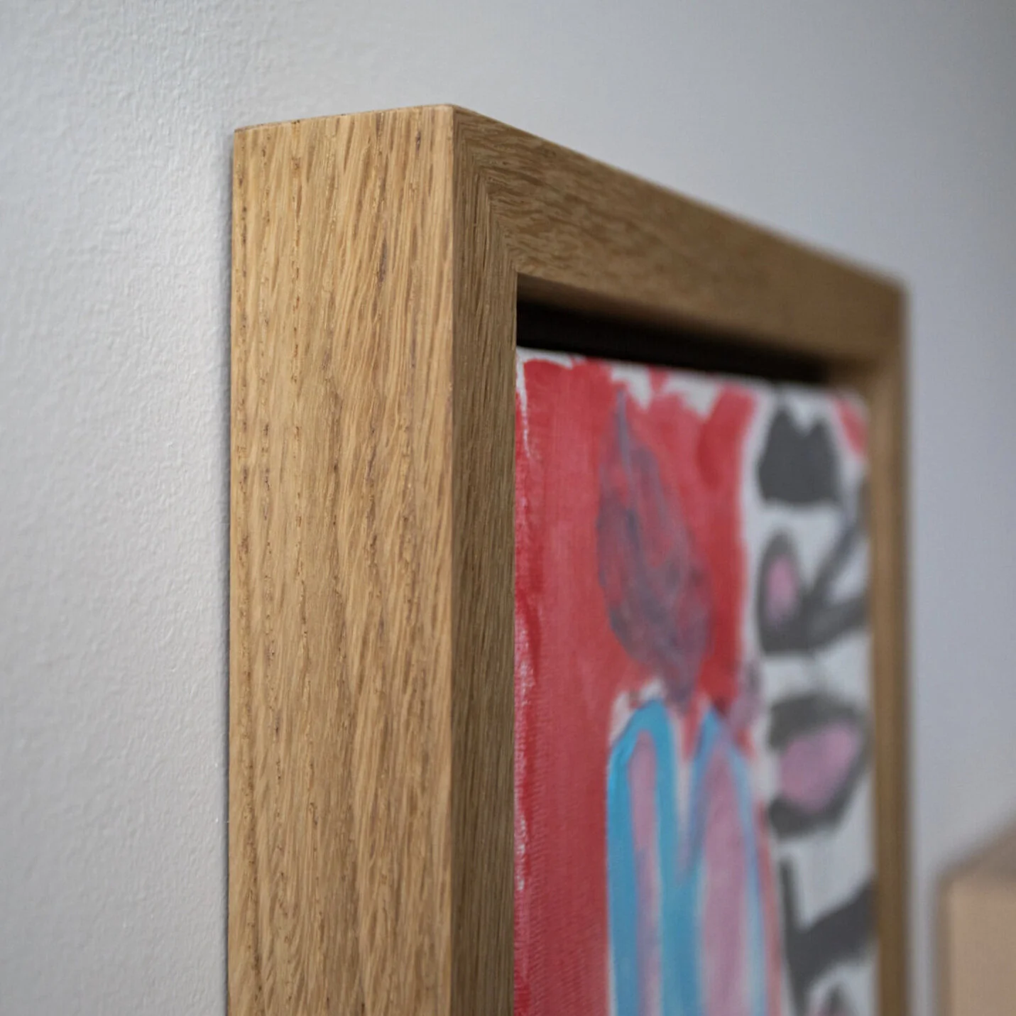 Oak Floating Canvas Frame - Natural Soft Gloss Finish