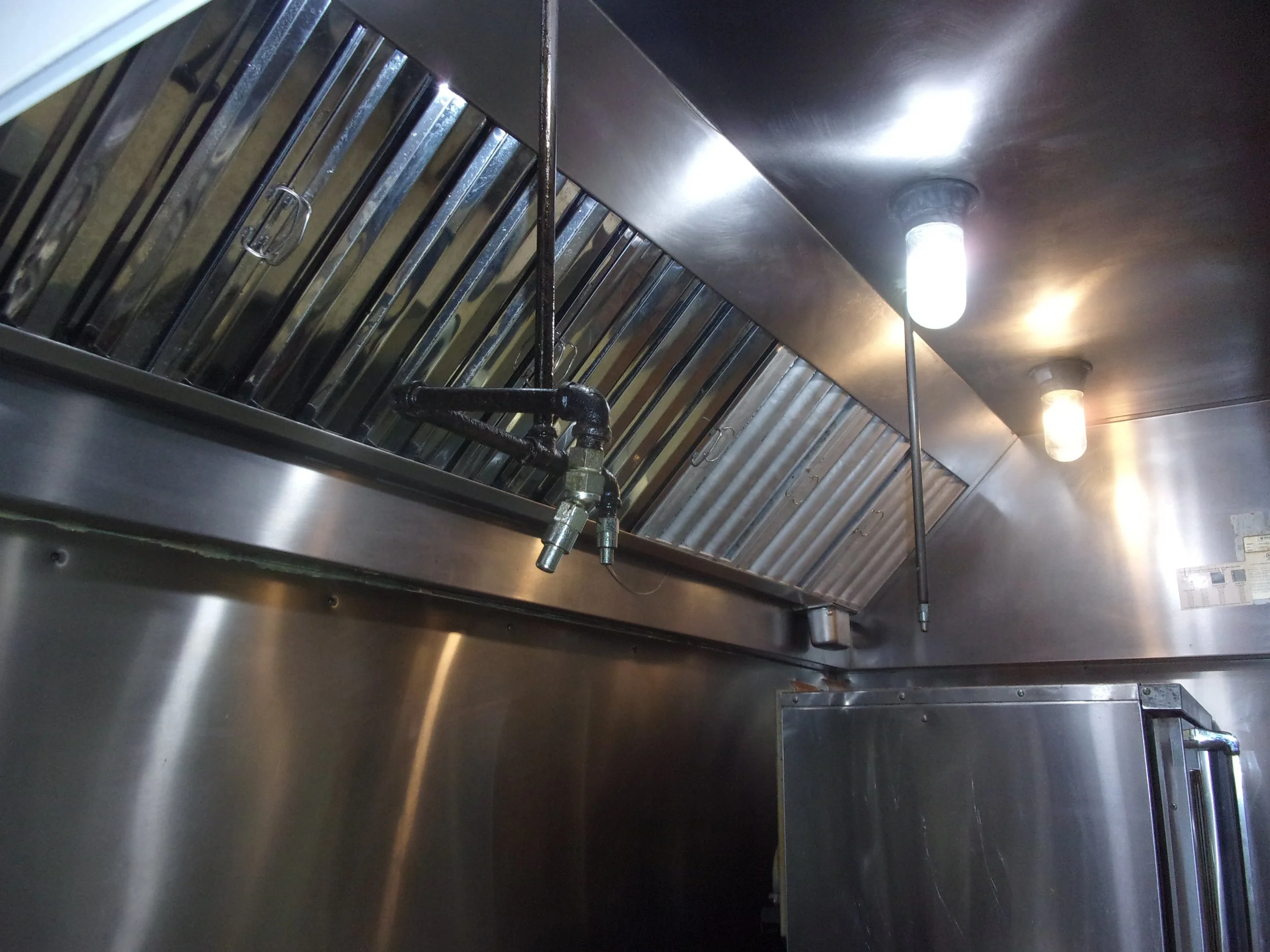 Why cleaning your restaurant kitchen hood is so important!