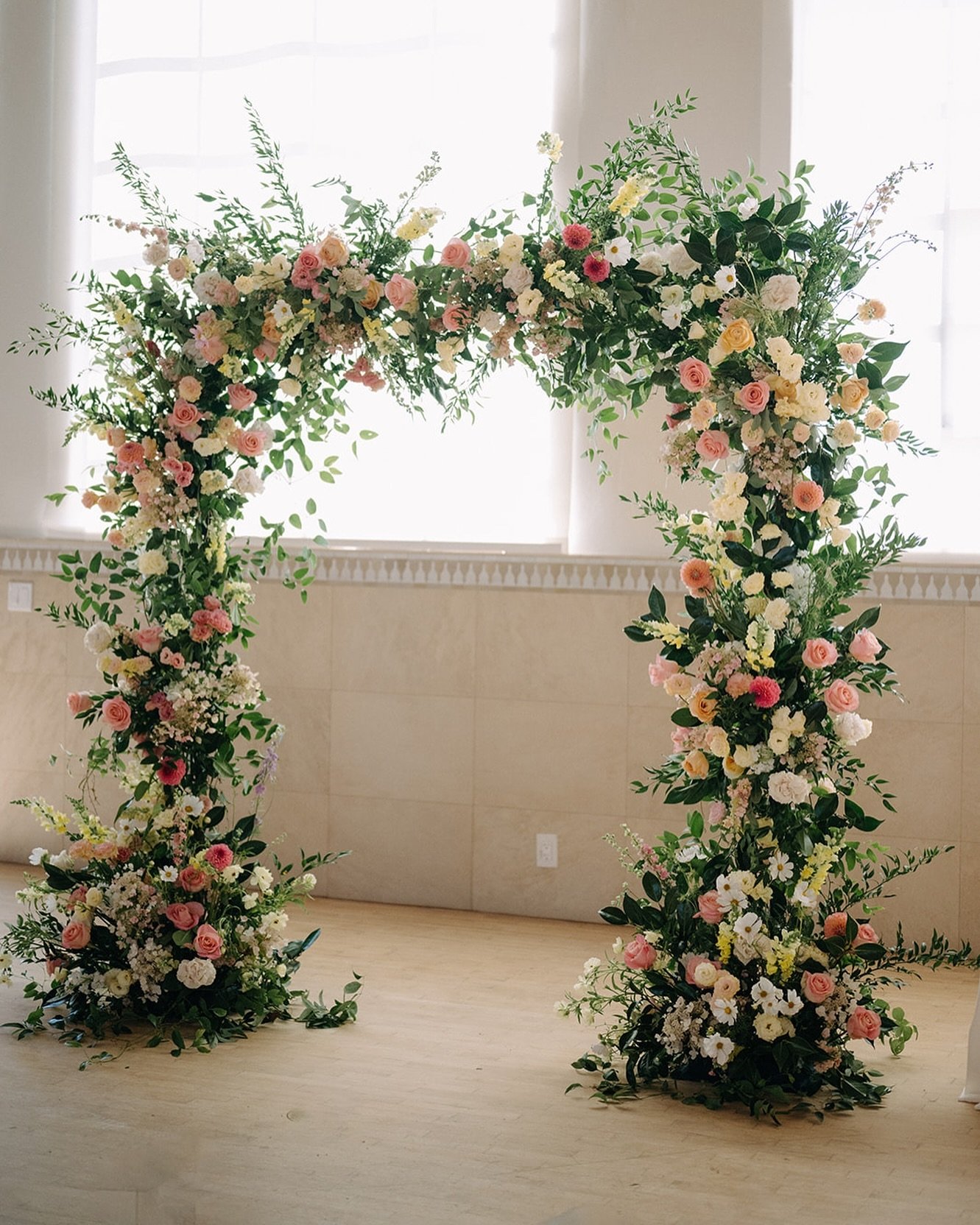 This arch was everything! Loved how use and full we were able to go for this gorgeous wedding day! 

Florals | @beautifulsavageflowers 

Venue | @grandgimeno 

Coordinator | @klinkevents 

Photographer | @sarasolphoto 

#oldtownorangewedding #grandgi