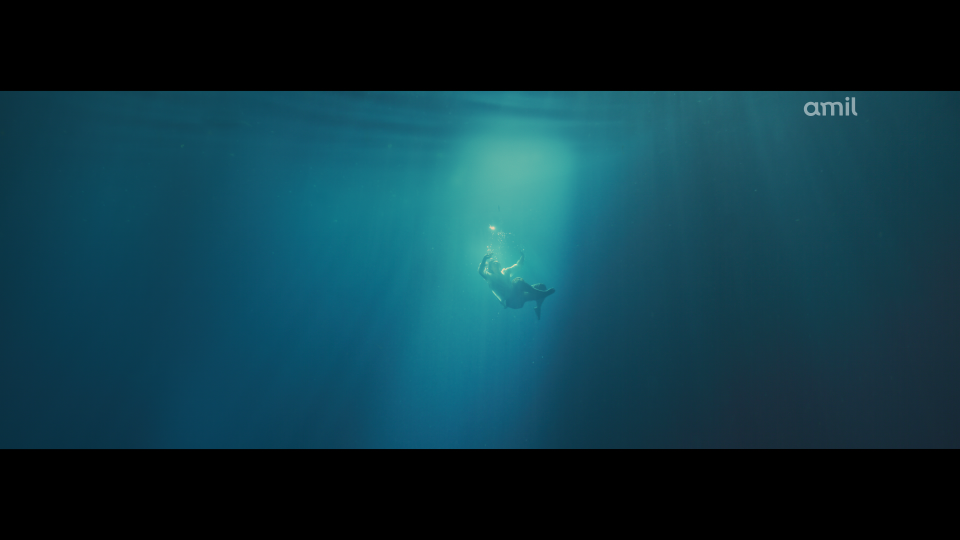 FRAME AMIL 02.png
