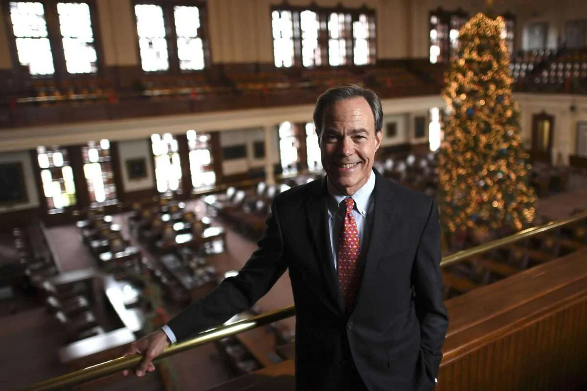 Outgoing House Speaker Joe Straus says Texas can afford $5B school funding increase