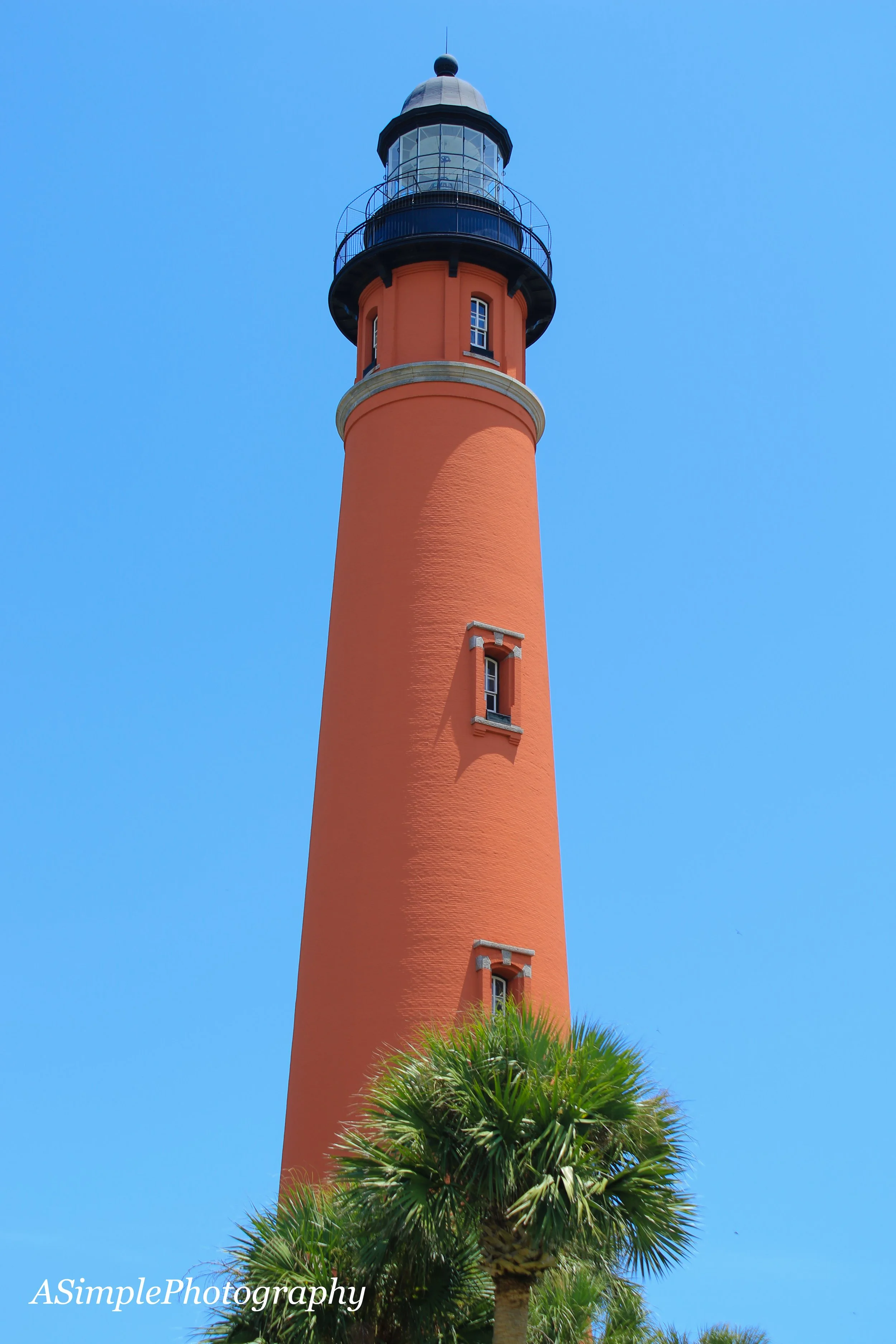 Lighthouse during day with 18-35 Lens.jpg (Copy)