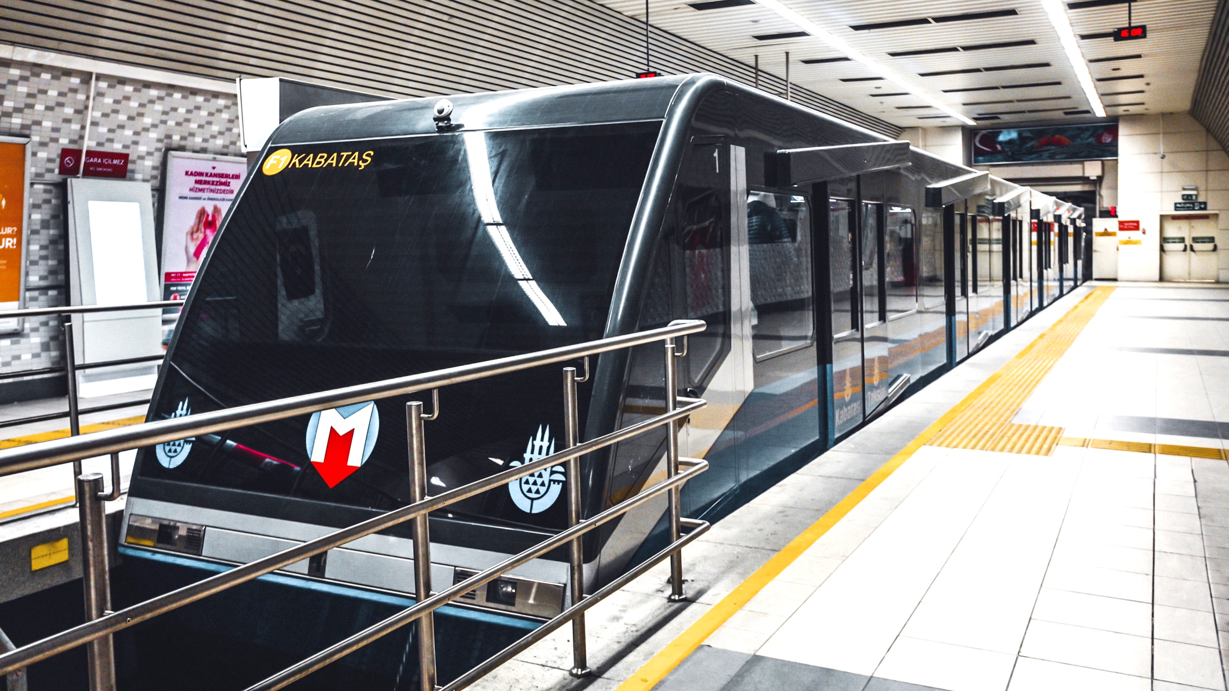 Turkey Funicular Istanbul Funicular — Tunnel Time