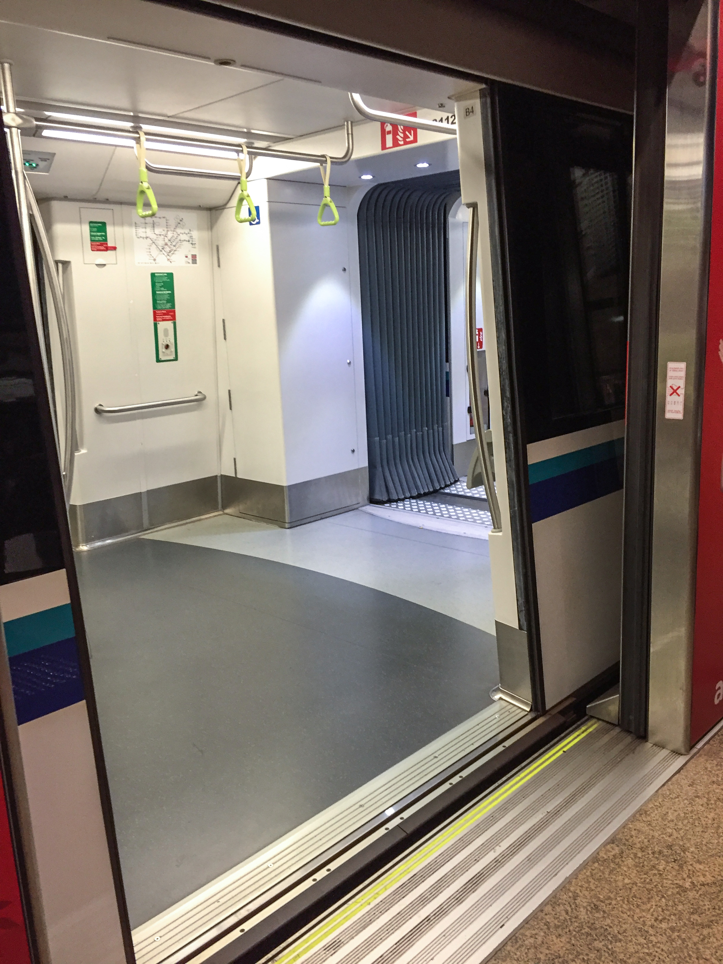 Singapore MRT — Tunnel Time