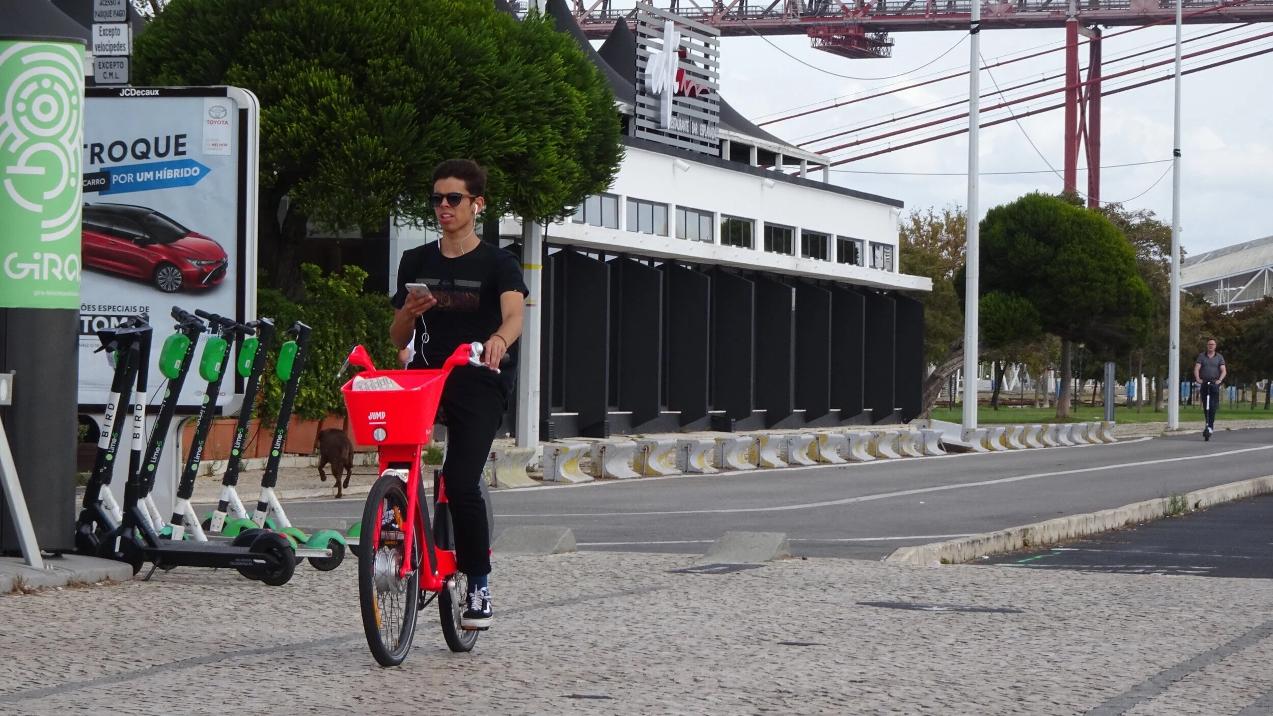 jump bike pedal assist