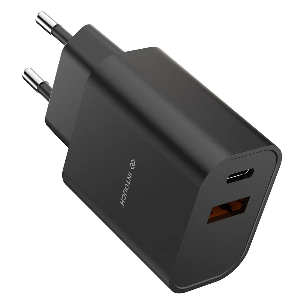IT-UWC5635_2.jpg