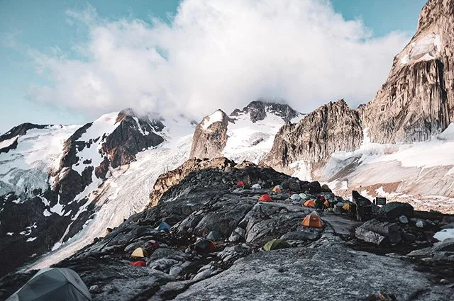 #tb to the morning views on this hidden gem on our very own Canadian soil. This was our very first backcountry camping experience and we ended up in climbers&rsquo; territory who were spending several days conquering the spires this park has to offer
