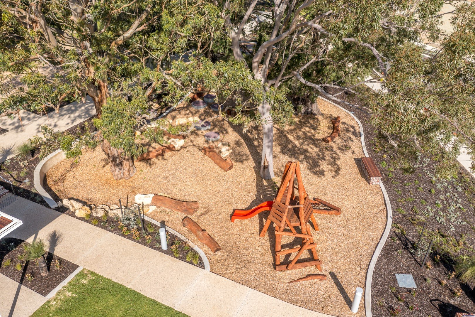 115 Hamilton Hill — PHASE3 LANDSCAPE CONSTRUCTION