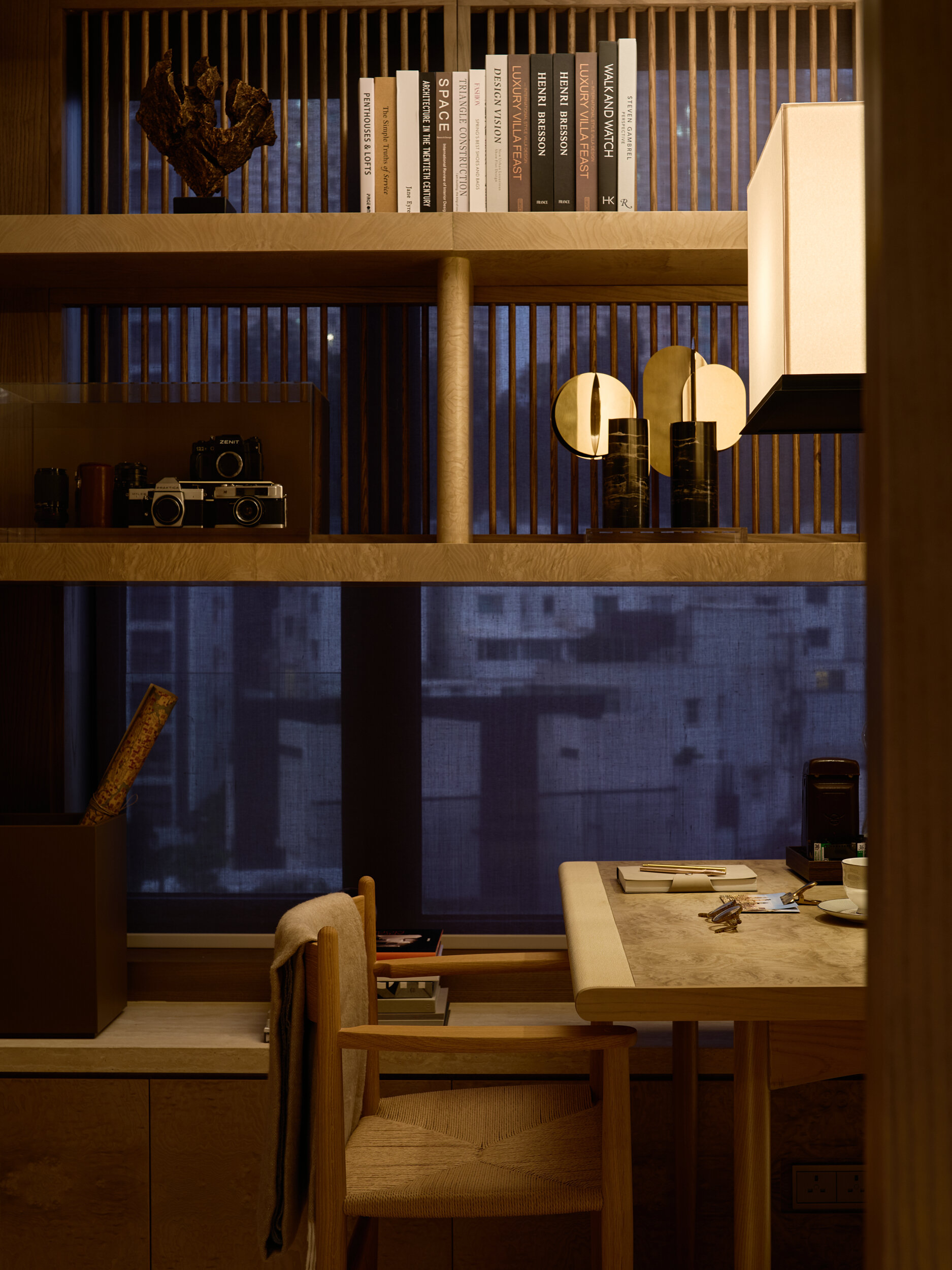   Dukes Place   design / client:  atelier ikebuchi Spectrum Design &amp; Associates    