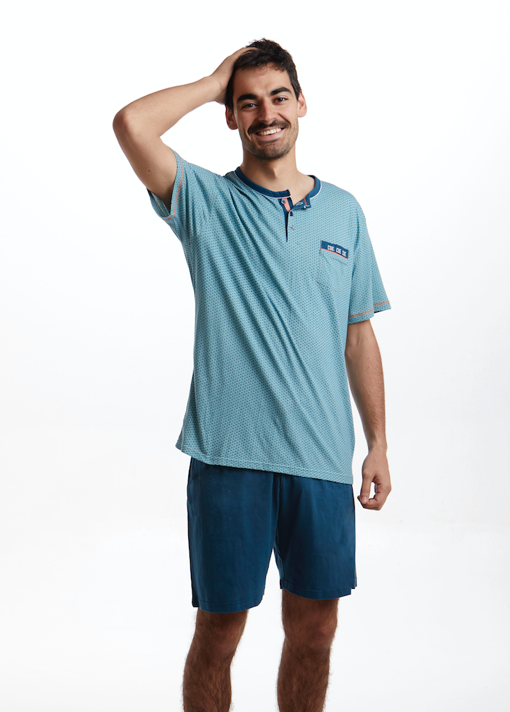 REBAJA · PIJAMA AZULON TAPETA — PIJAMAS CUE