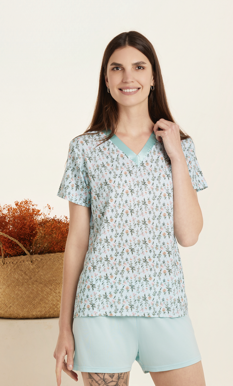 pijama-mujer-viscosa-pijamascue-azul-flores-mangacorta.png