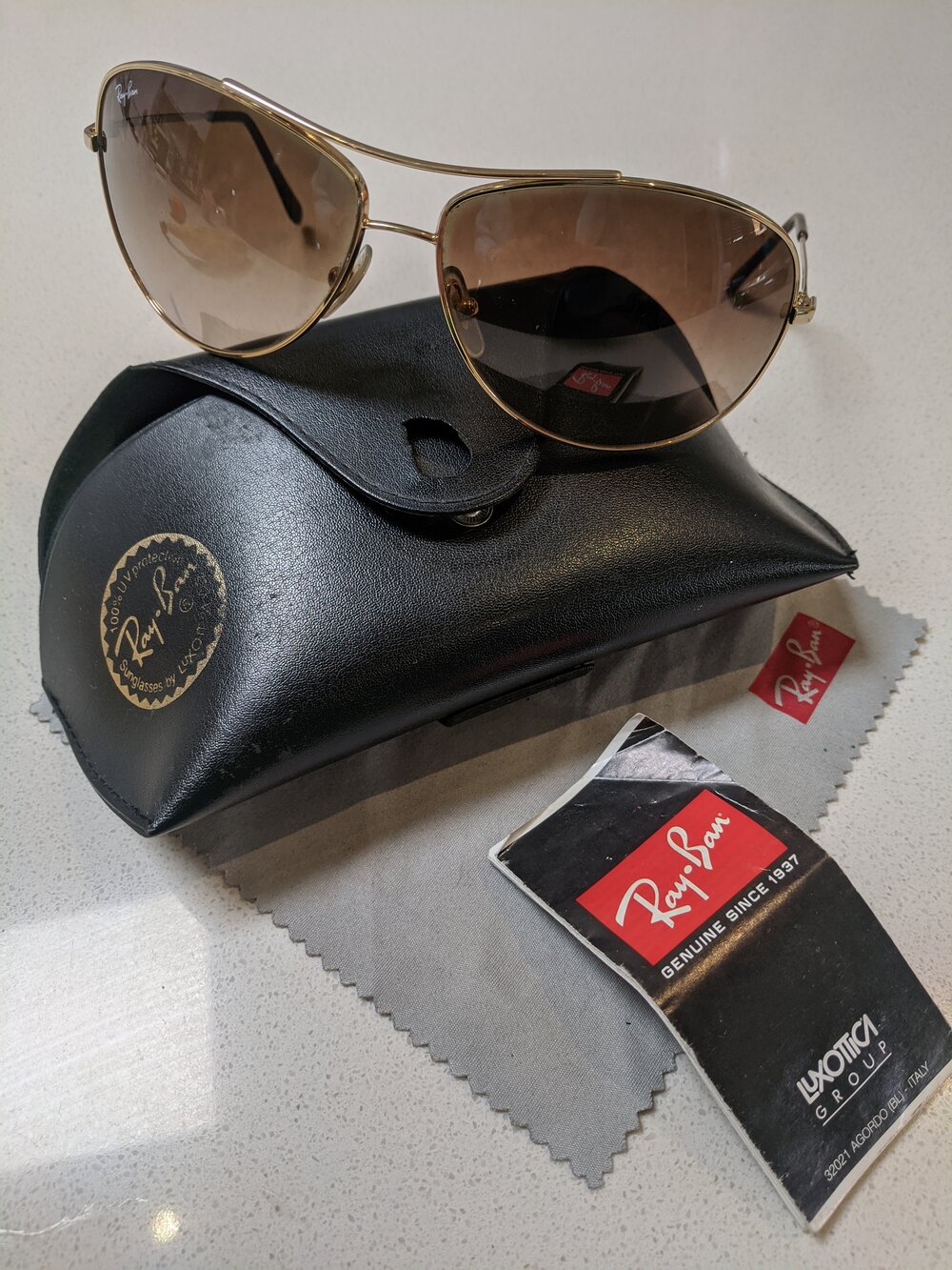 RAYBAN sunglasses, classic aviator style, gold trim — She Wore It Twice
