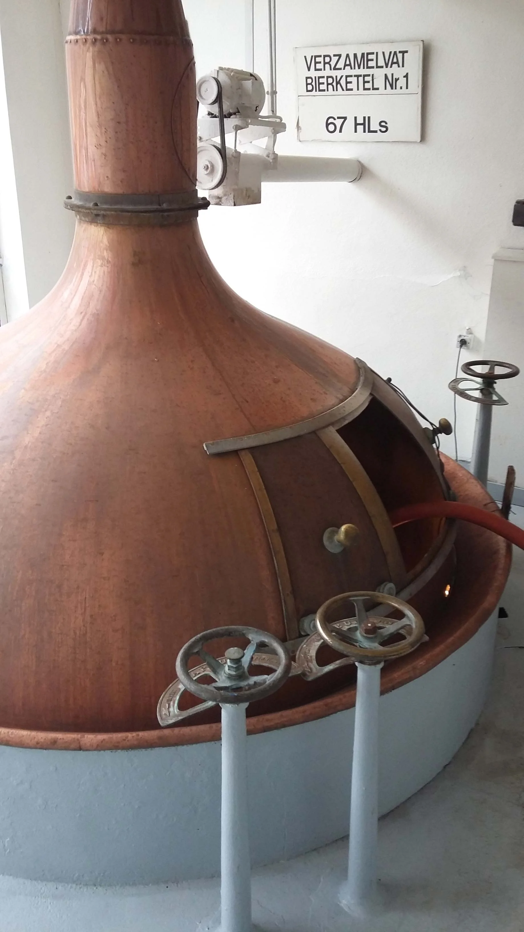 Van_Eecke-Kettle.jpg