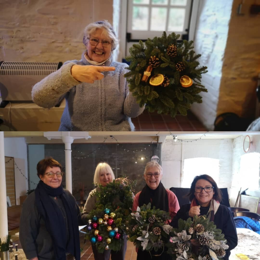 #wreathsmadefromscratch #millonthefleet #itschristmastime #decorateyourdoor

Gorgeous wreaths made in the Mill on the Fleet, Gatehouse. What a different selection and all beautiful!