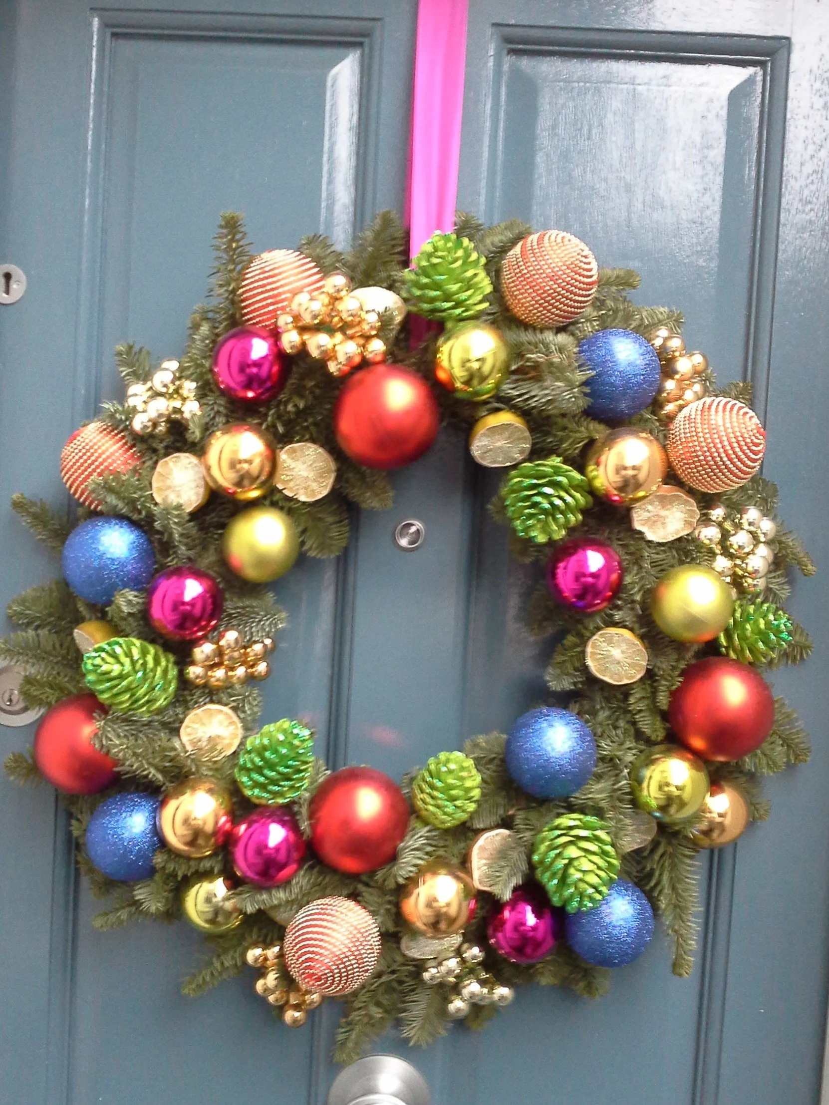 Bauble wreath