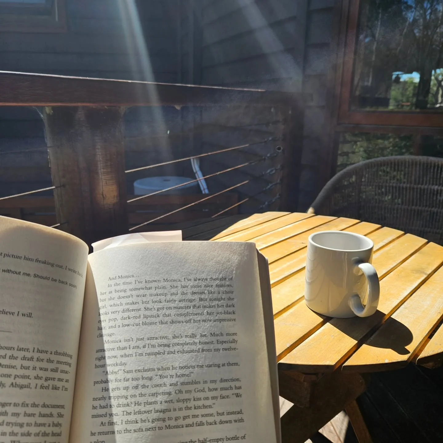 🌿Check in point🌿

Pause if you choose.

Hows your window of tolerance going today?

Are you ok with where you're at?

If not, I invite you to consider a micro moment or action that could support you to move more towards comfort right now.

Perhaps 