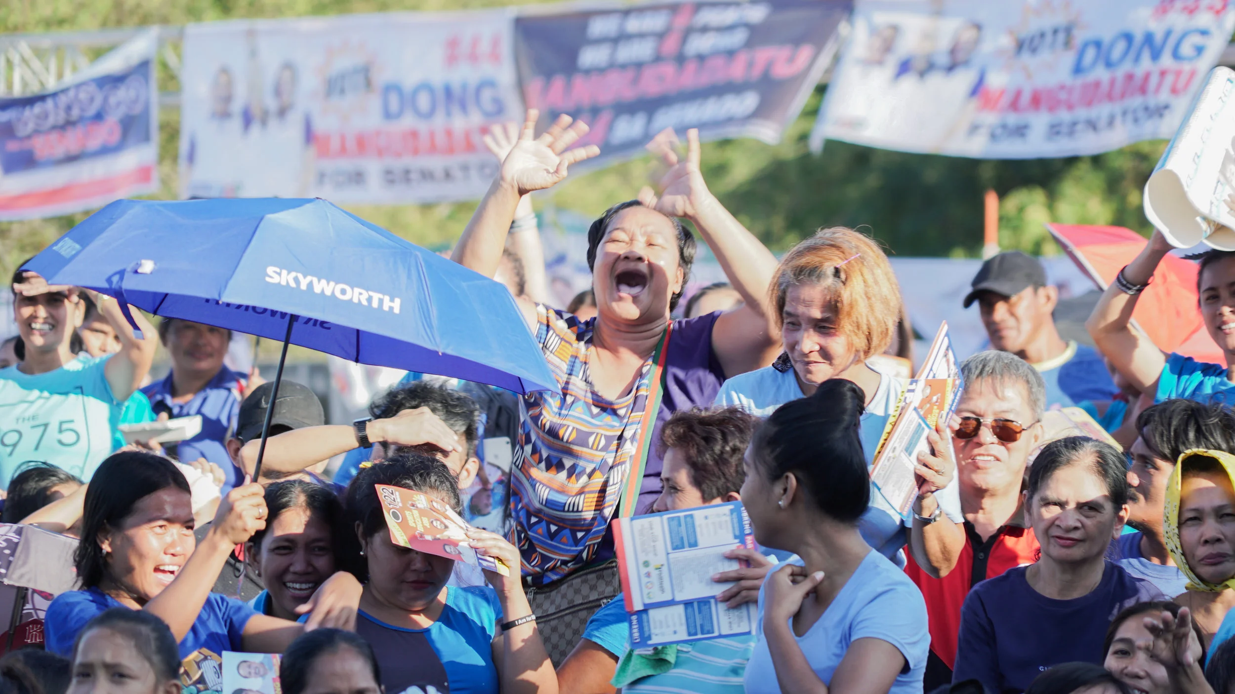 Pagbaba ng optional retirement sa 56 mula 60 anyos, isusulong ni Senador Bong Revilla