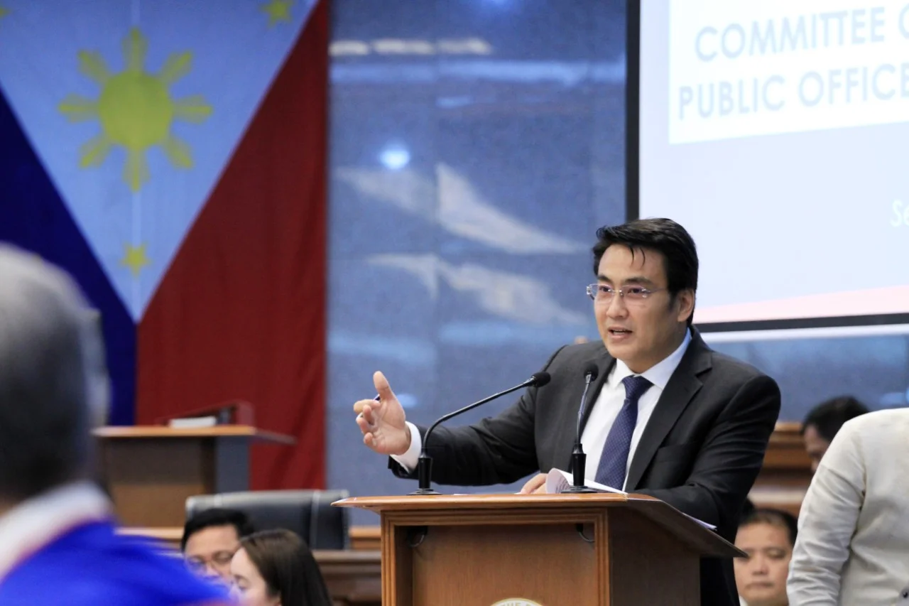 Revilla shows viral photo of ex-Mayor Sanchez, daughter during Senate GCTA hearing