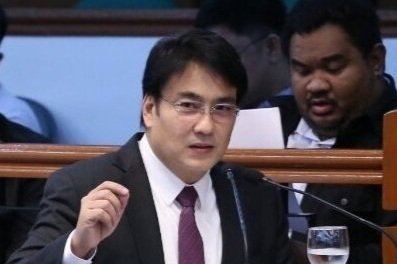 Sen. Revilla lauds President Marcos for timely passage of SIM Card Registration Bill; joined Congressional leaders during the ceremonial signing.