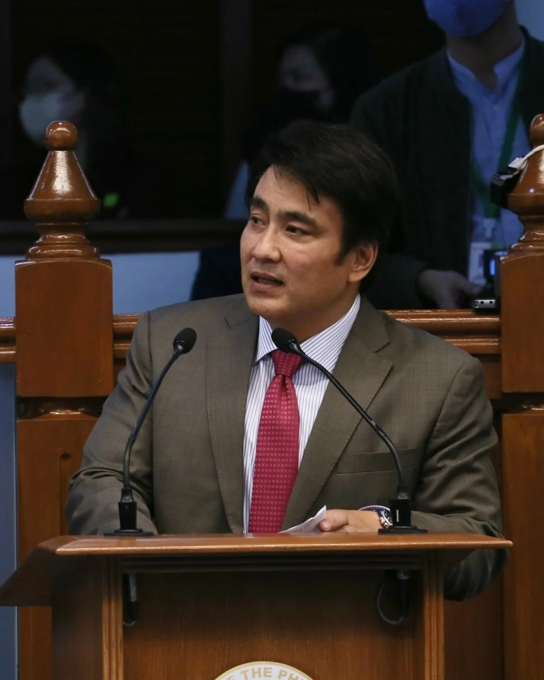 SEN. BONG REVILLA LEADS BAYANIHAN RELIEF OPS IN TOWNS OF BULALACAO, ROXAS, AND PINAMALAYAN IN ORIENTAL MINDORO AMID OIL SPILL