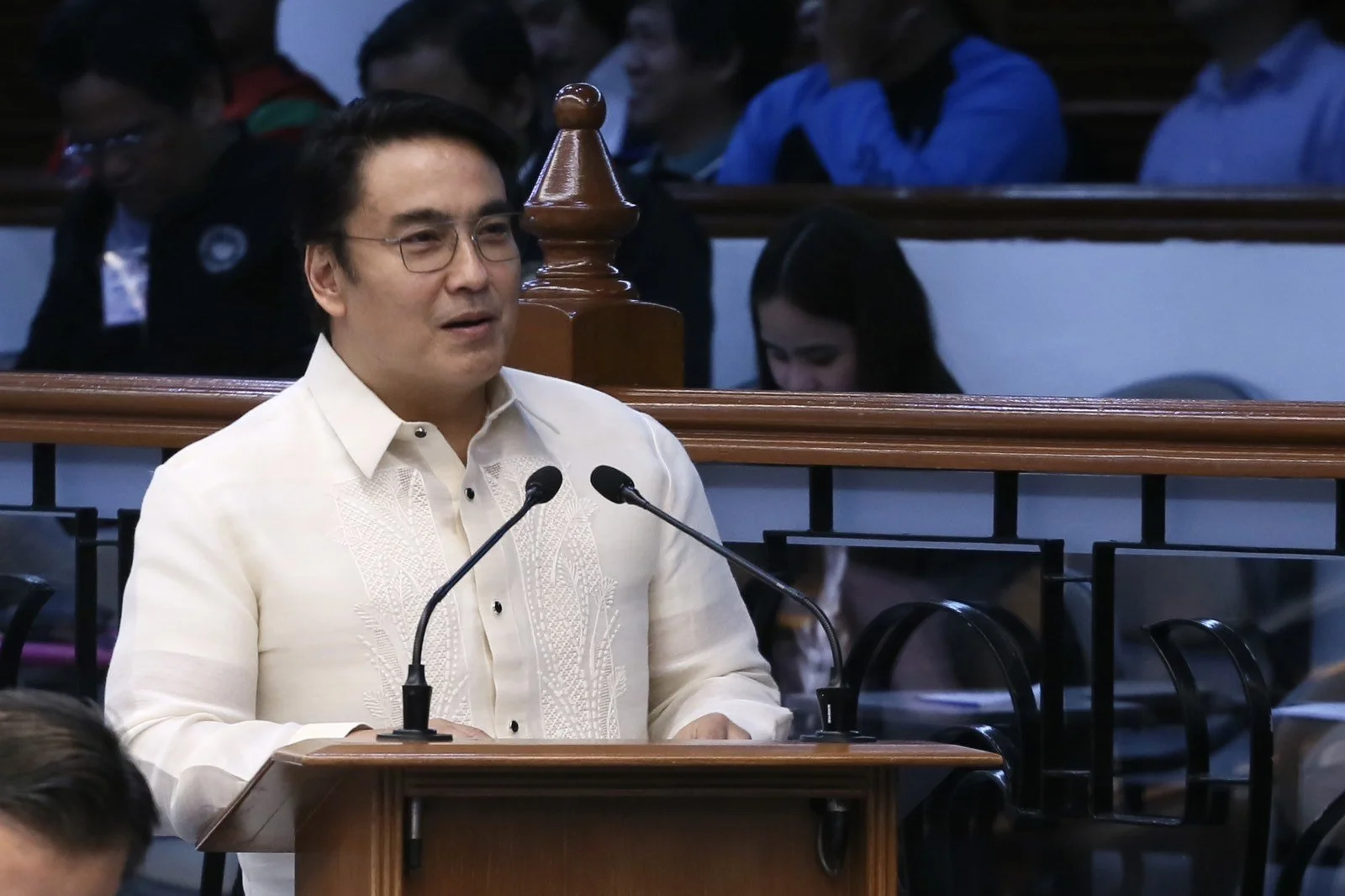 REVILLA LAUDS SENATE FOR PASSING P100 DAILY MINIMUM WAGE INCREASE BILL