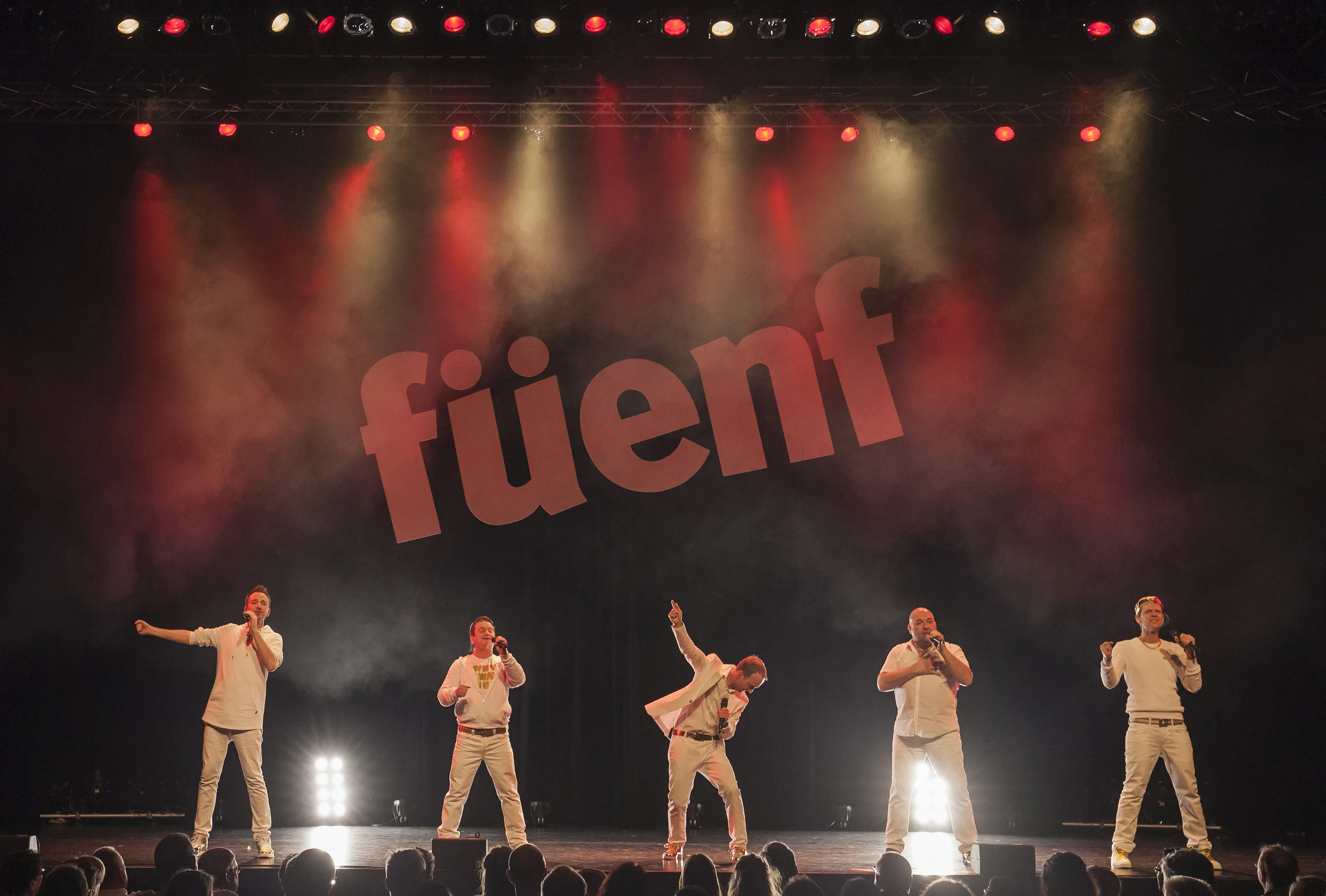 5_Engel_für_Charlie_Premiere_7.5.16_Foto_Bernd_Eidenmüller.jpg