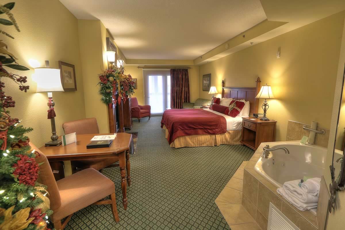 Inn at Christmas Place 6.jpg