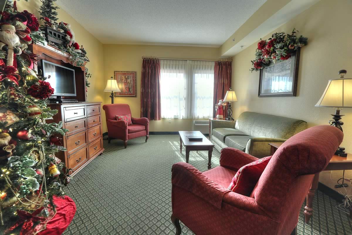 Inn at Christmas Place 8.jpg