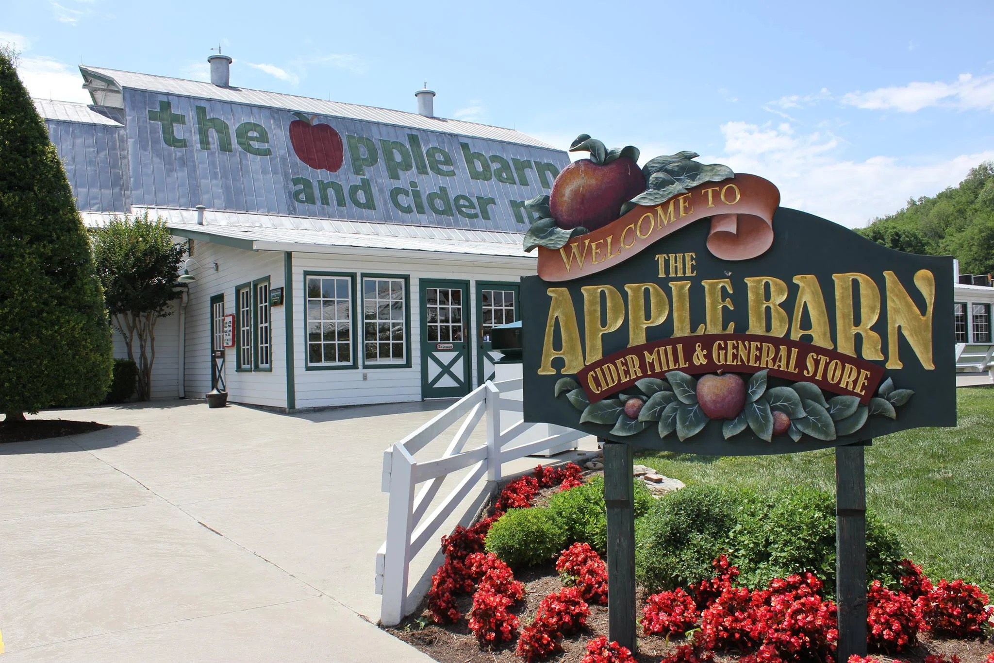 Apple Barn 5.jpg