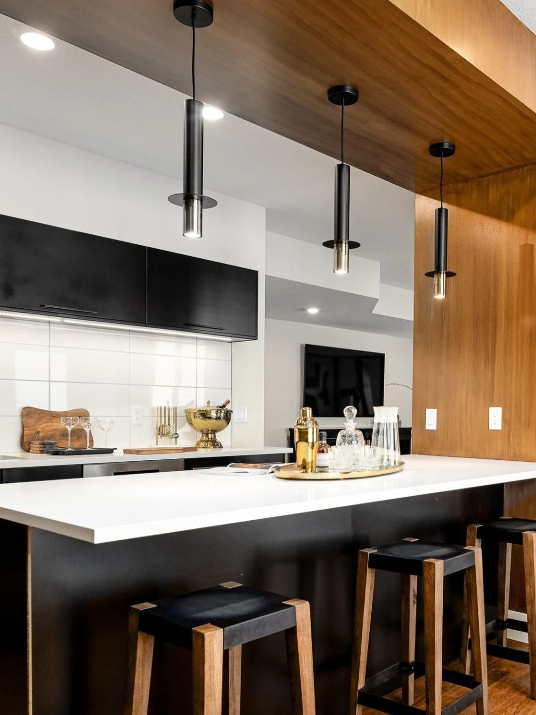 Made for gathering, sharing, and everyday moments.