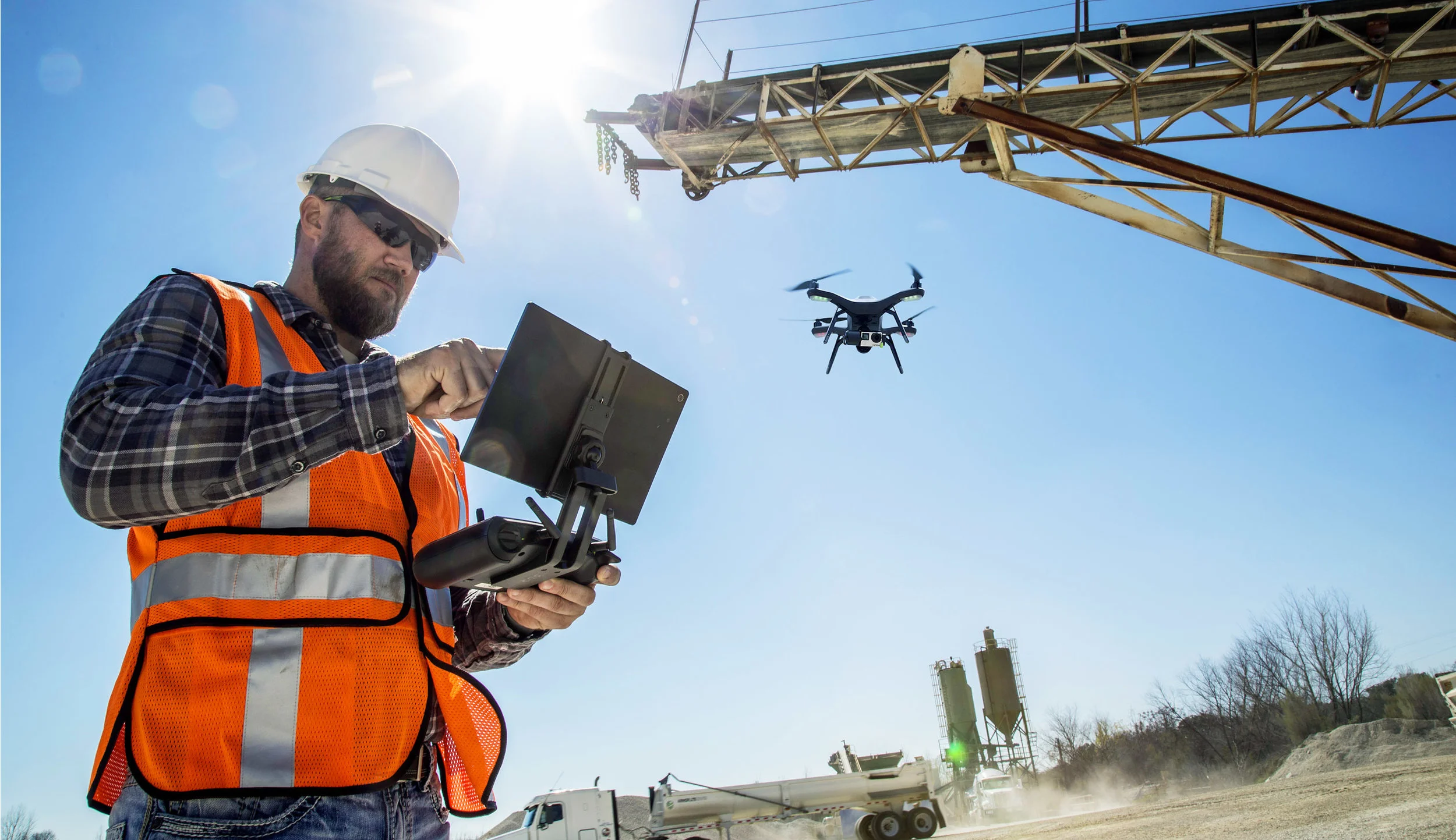 fut-09-15-15-drones-2.jpg