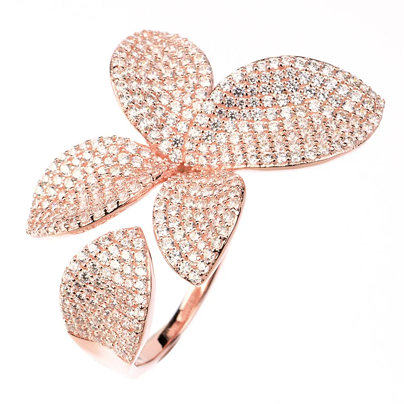 Bloom Pavé Ring