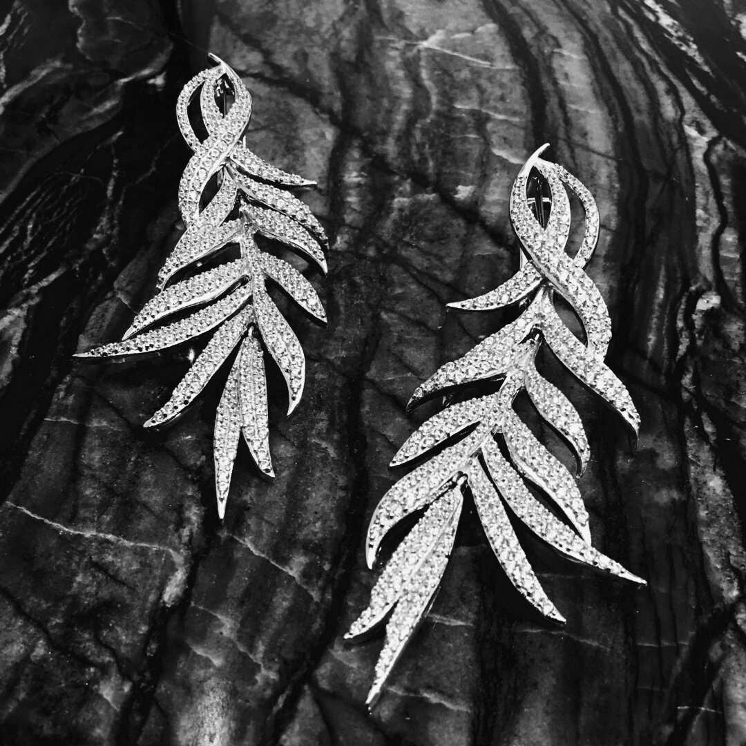 EDBF5A99-DE4B-4E21-ACB4-FE3AF21F000B