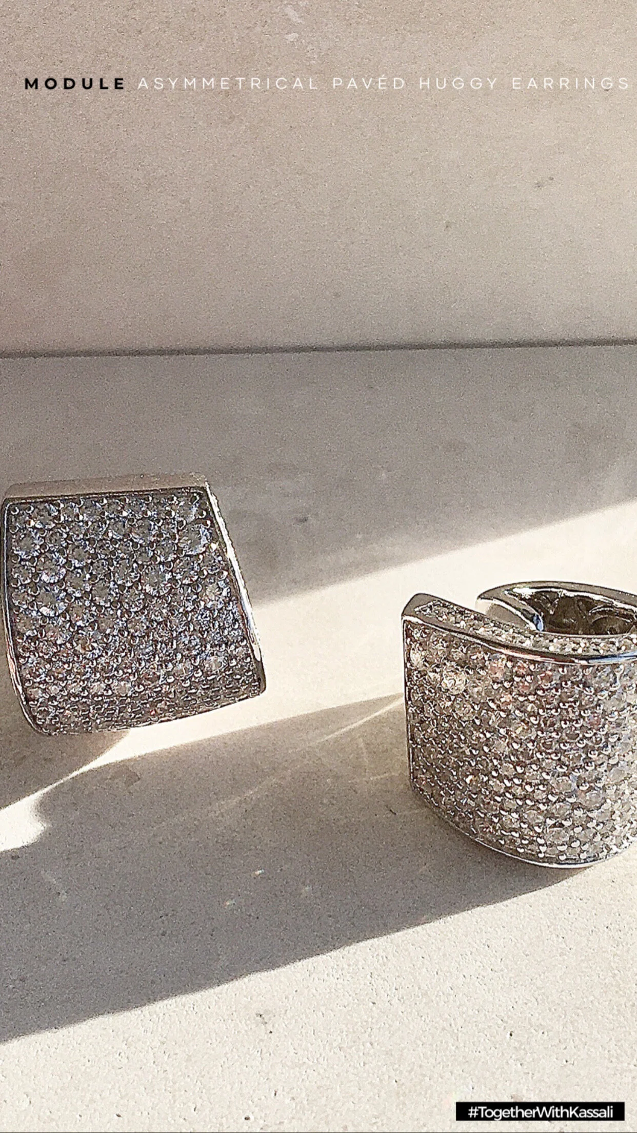 EFC238A8-A5A9-44C9-A7FF-3D9CC27D192F